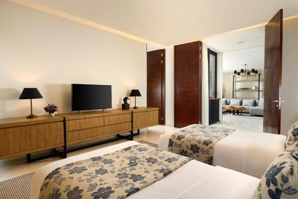 Villa 319