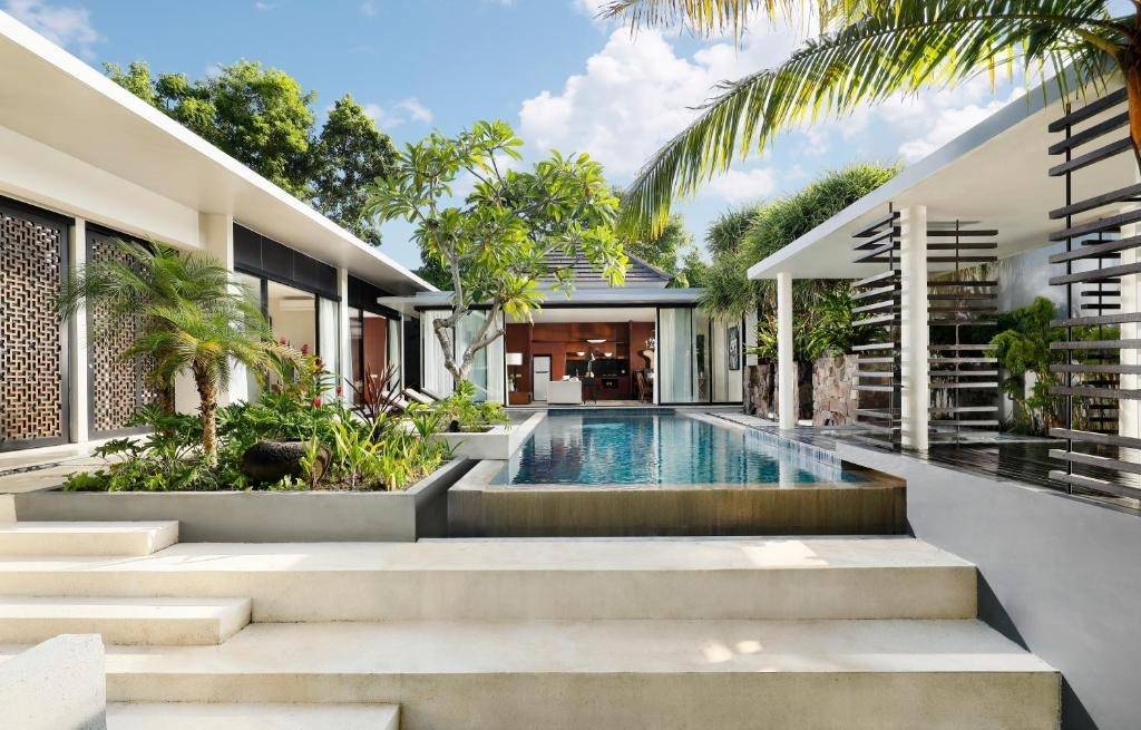 Villa 319