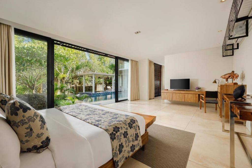 Villa 319