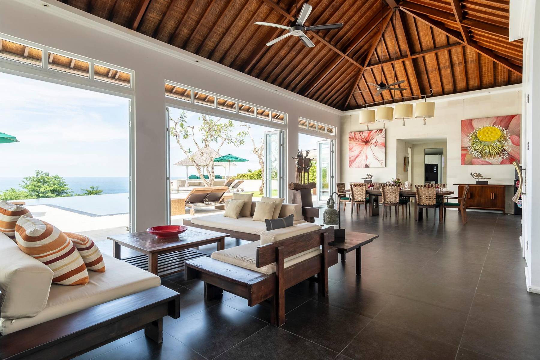Villa 351