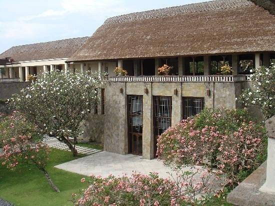 Villa 303