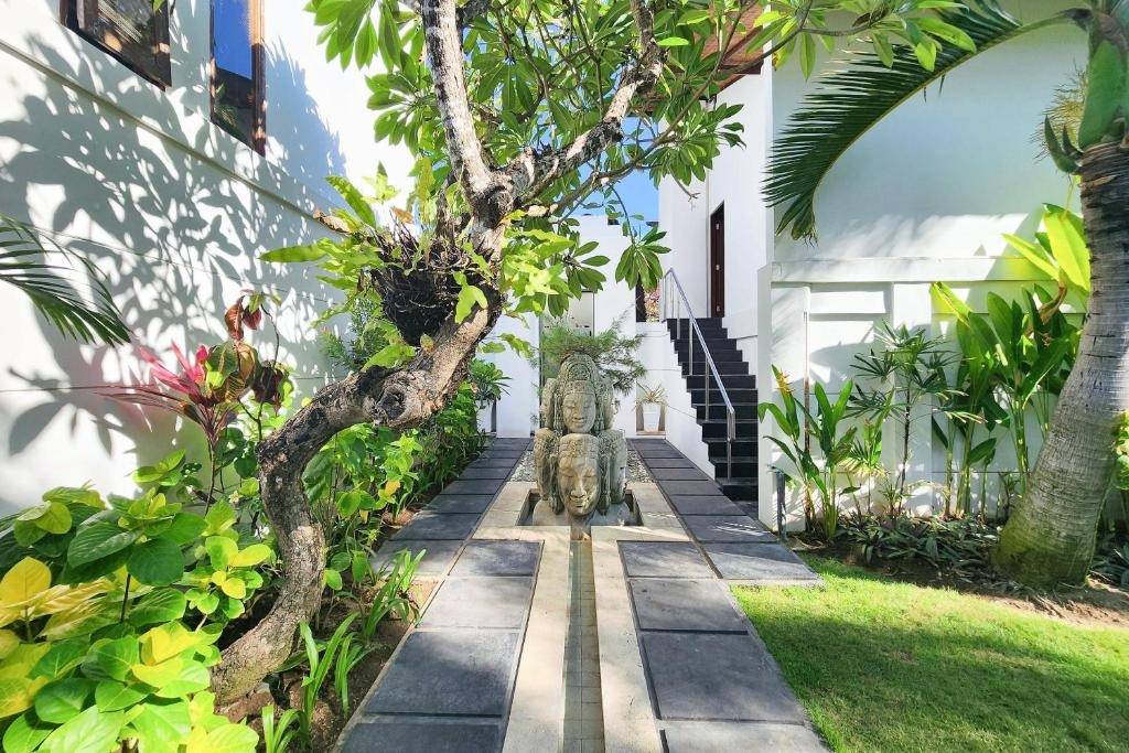 Villa 330