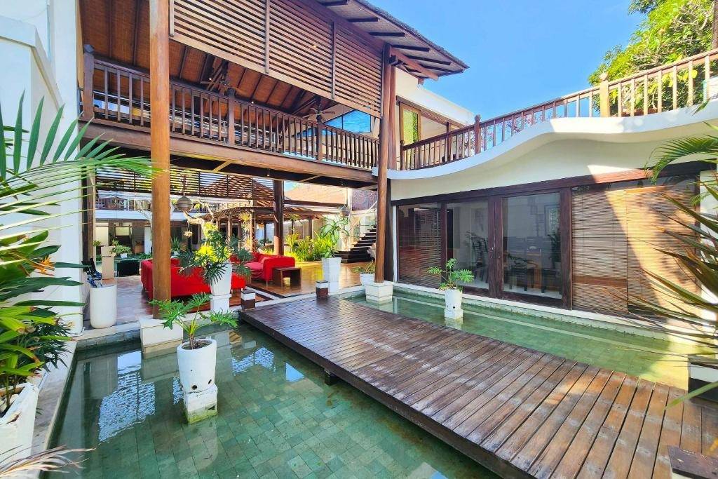 Villa 330