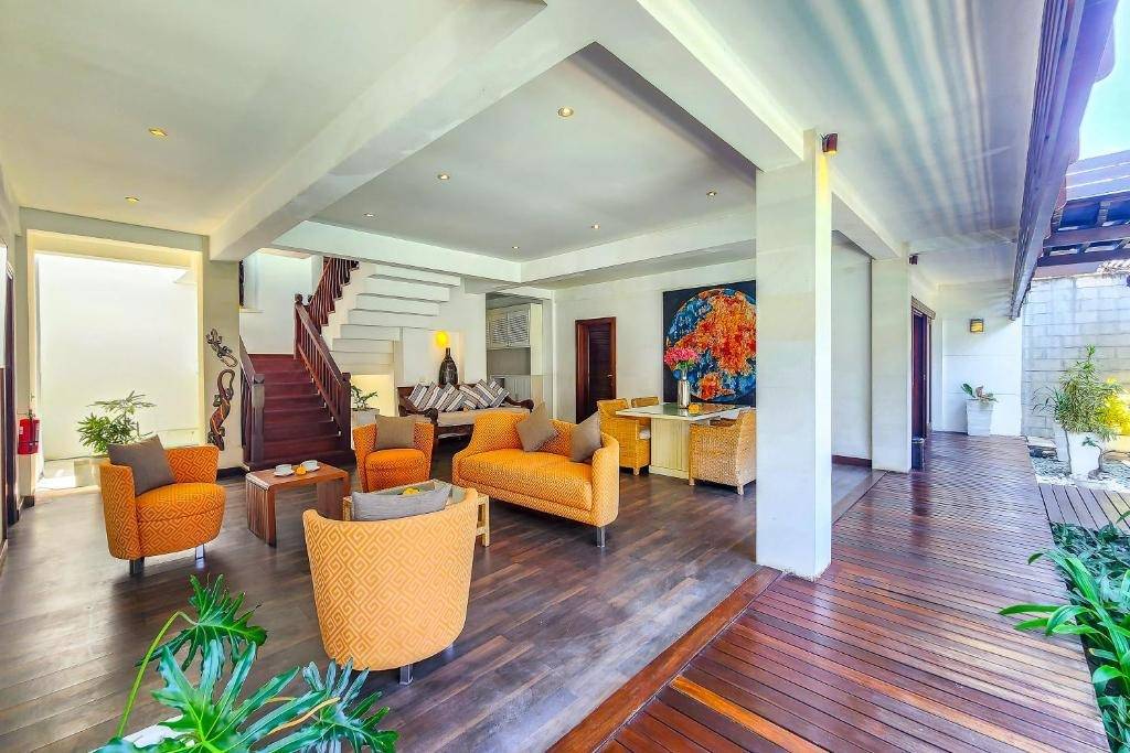 Villa 330