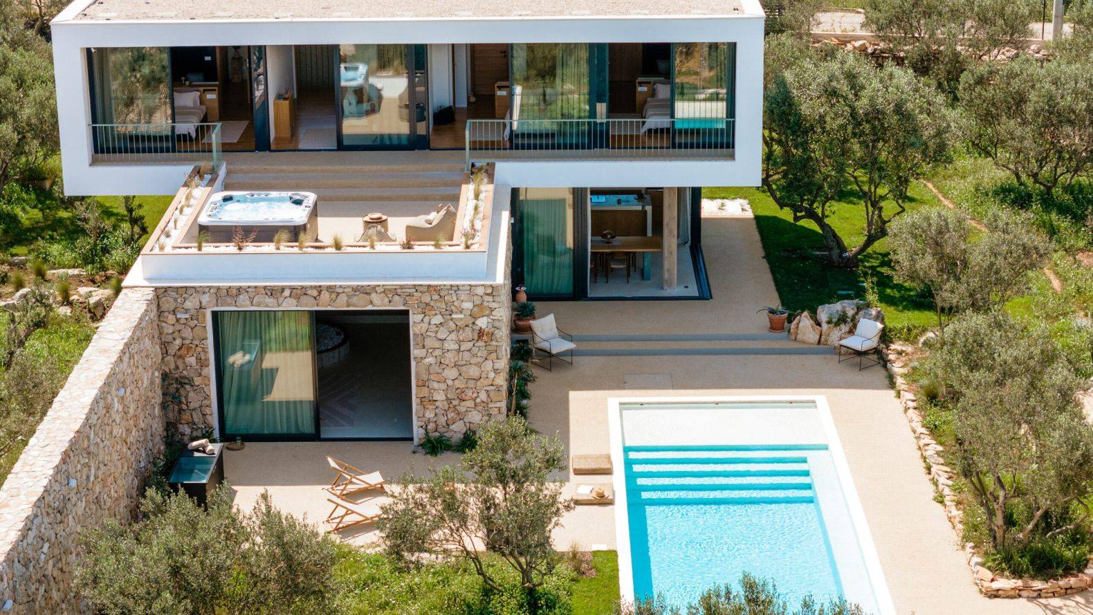 Villa 10011