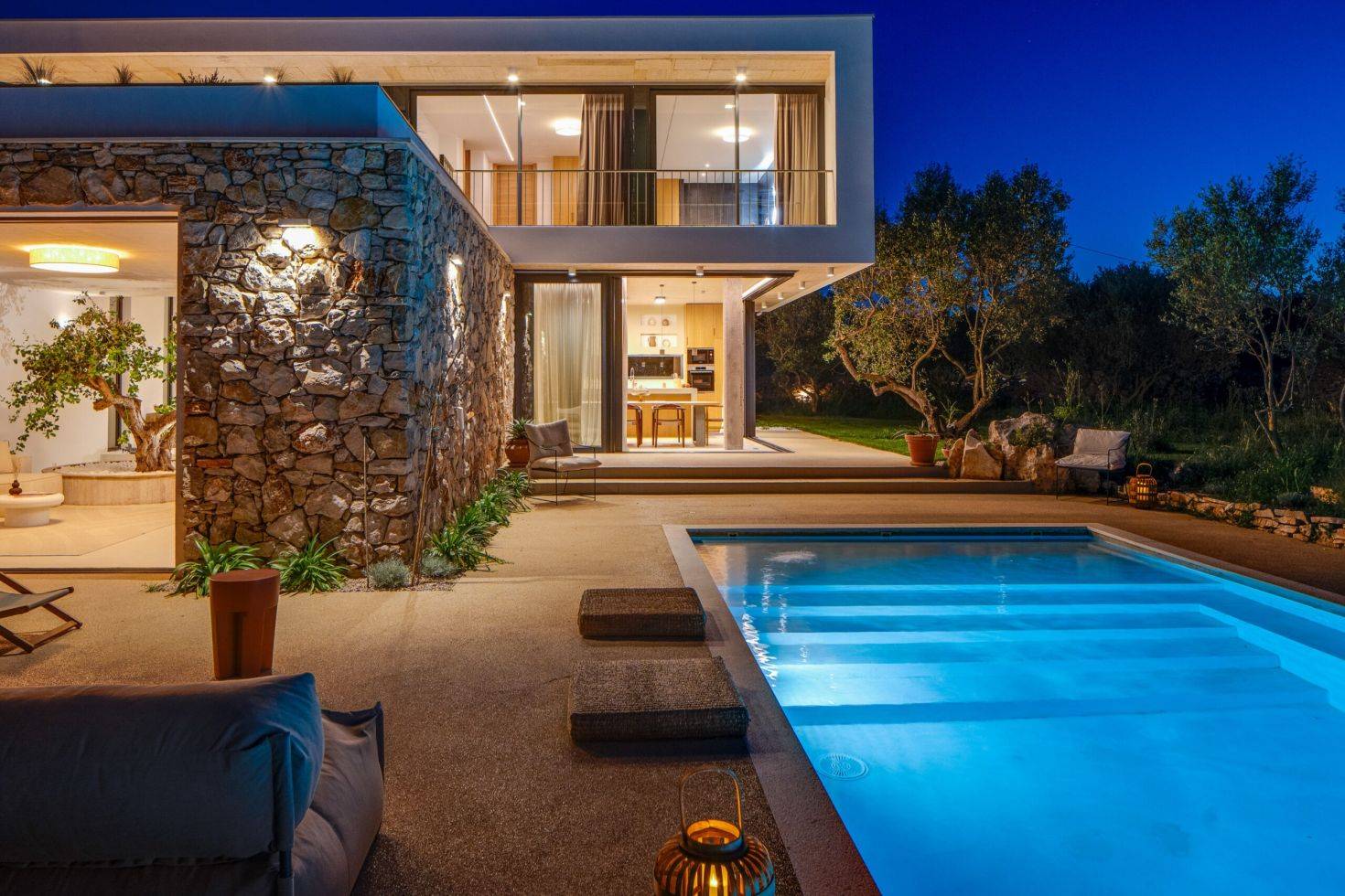 Villa 10011