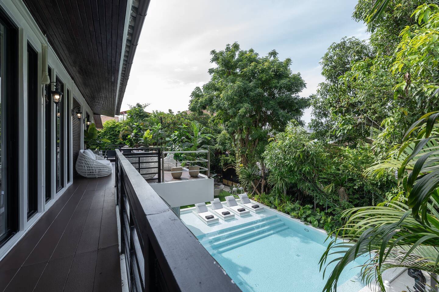 Villa 406