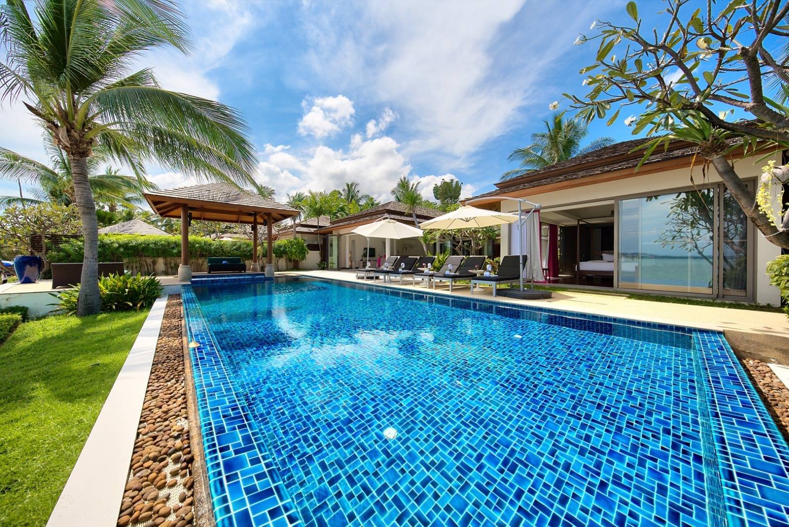 Villa 487