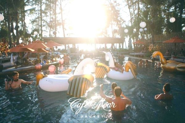 Spend new years eve in phuket with villa getaways