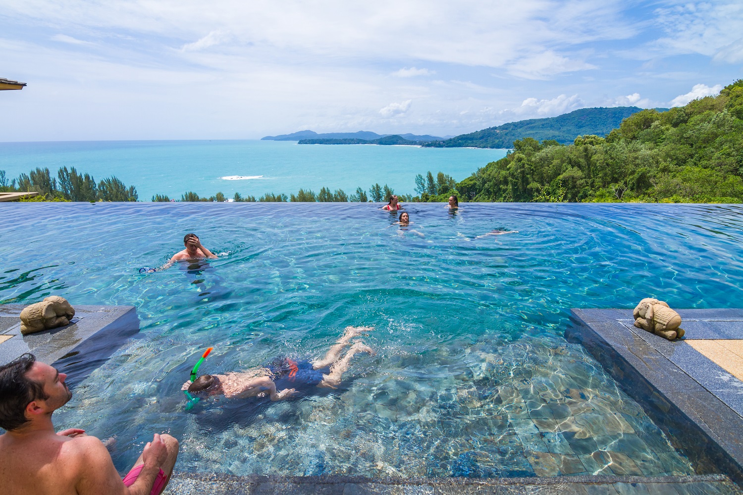 Villa Sawan Thailand pool family
