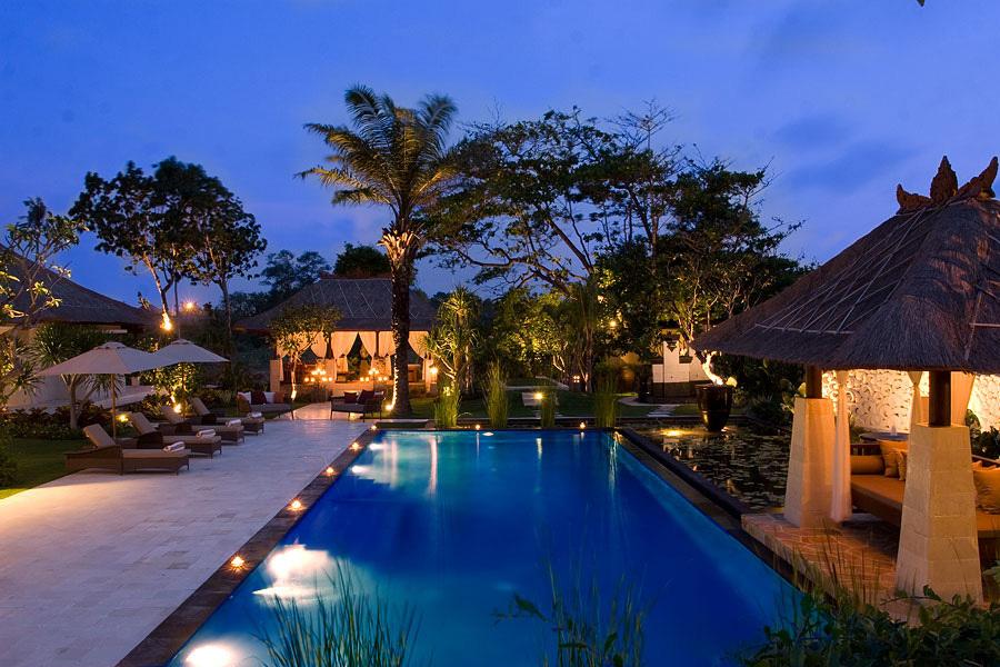 Canggu beachfront luxury villa where to travel in 2019