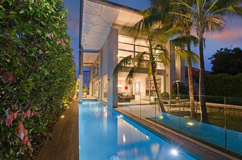 Bronte Villa 549